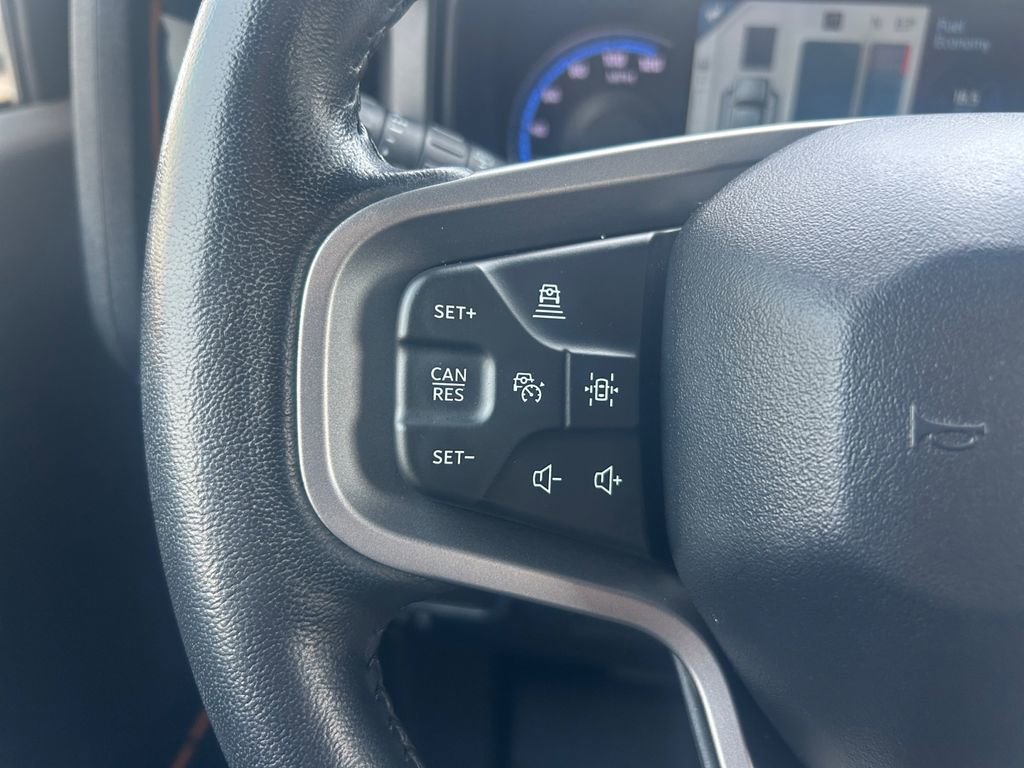 Used 2021 Ford Bronco Badlands image 18