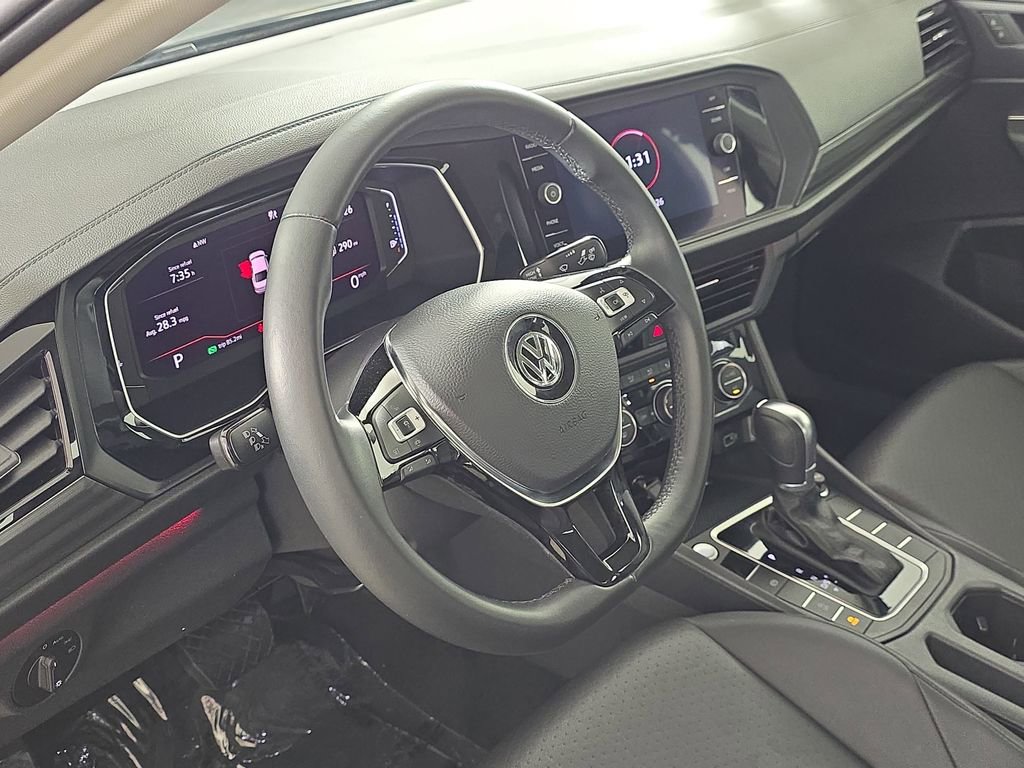 Used 2019 Volkswagen Jetta SEL FWD image 18