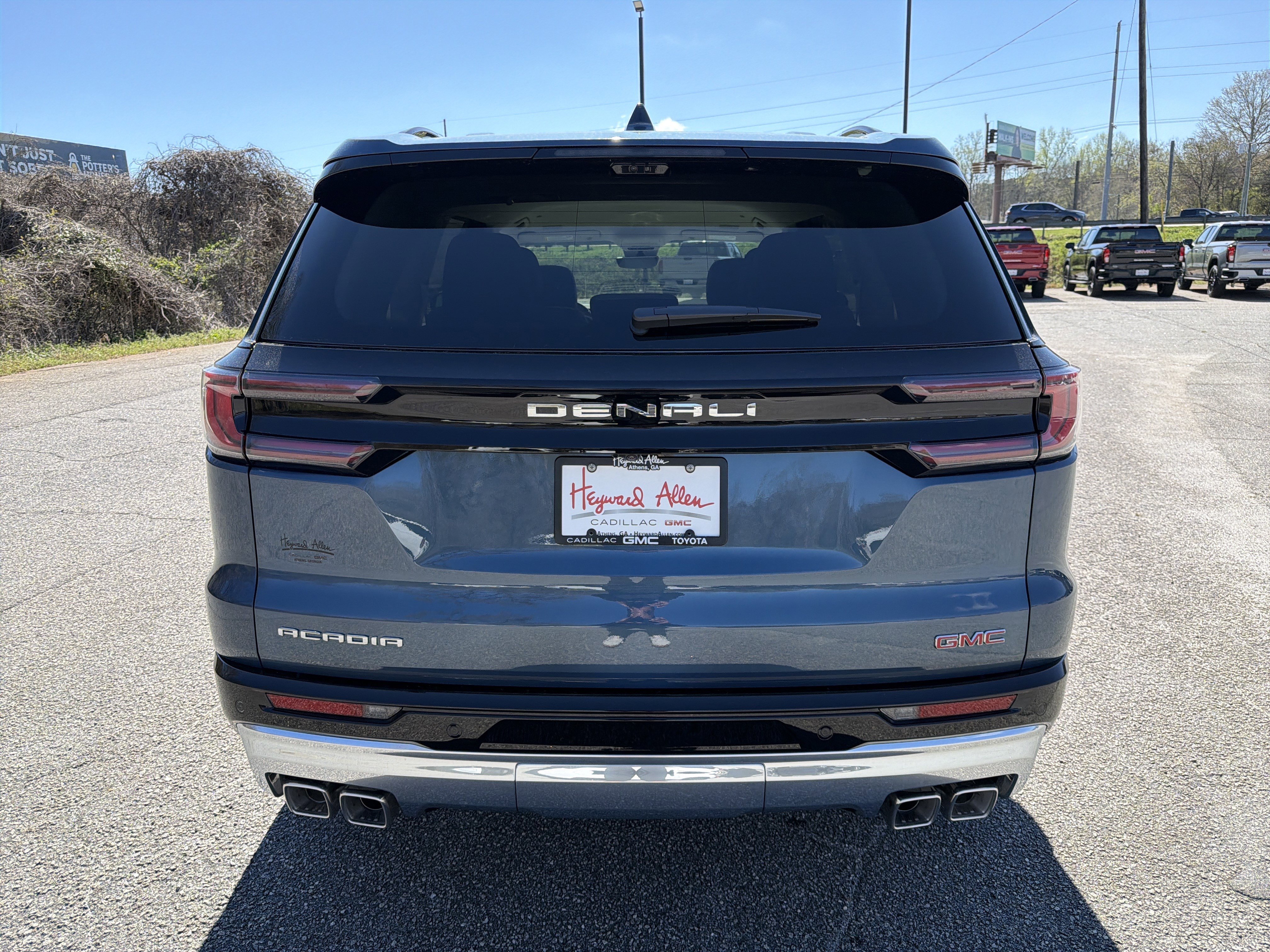 New 2026 GMC Acadia Denali w/ Super Cruise Package image 7