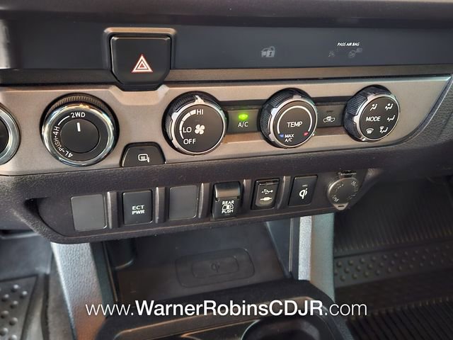 Used 2019 Toyota Tacoma TRD Off-Road image 22