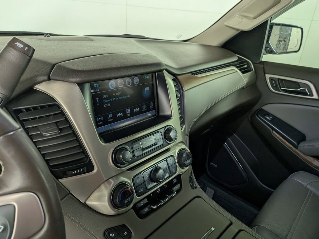 Used 2020 GMC Yukon Denali w/ Denali Premium Package image 25