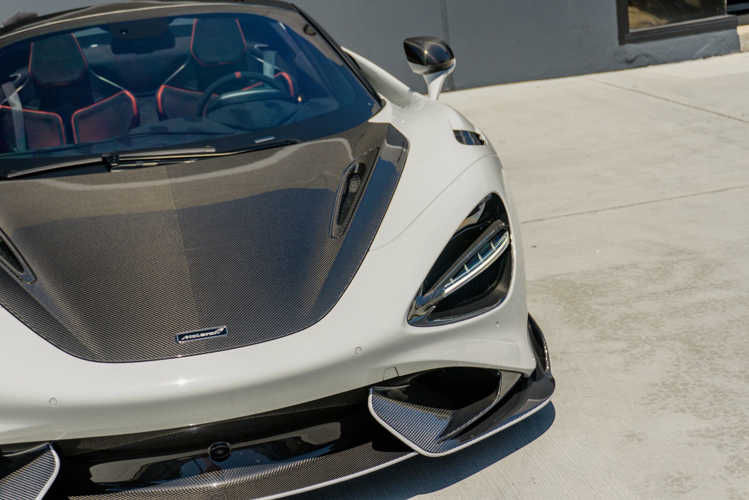 Used 2022 McLaren 765LT RWD image 33