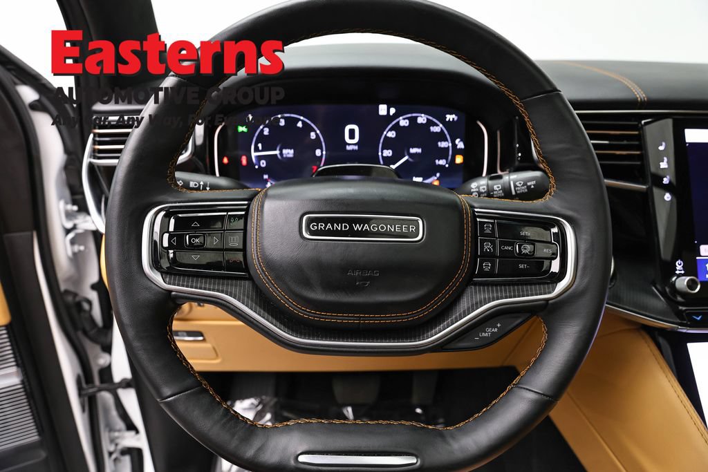 Used 2025 Jeep Grand Wagoneer Series III w/ Rear Seat Video Group 1 AWD/4WD image 10