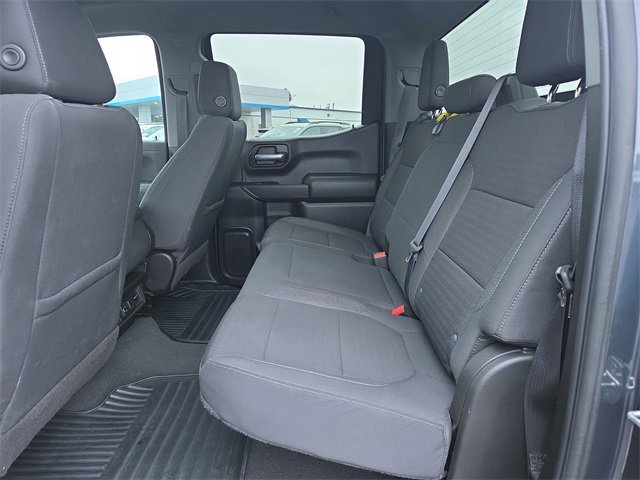 Used 2022 Chevrolet Silverado 1500 LT image 11