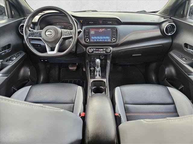 Used 2022 Nissan Kicks SR w/ Premium Package image 16