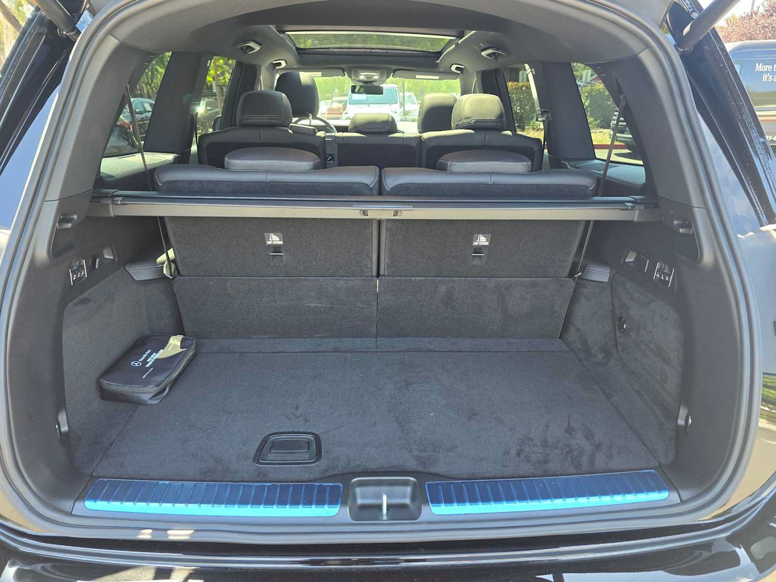 New 2026 Mercedes-Benz GLS 450 4MATIC image 15
