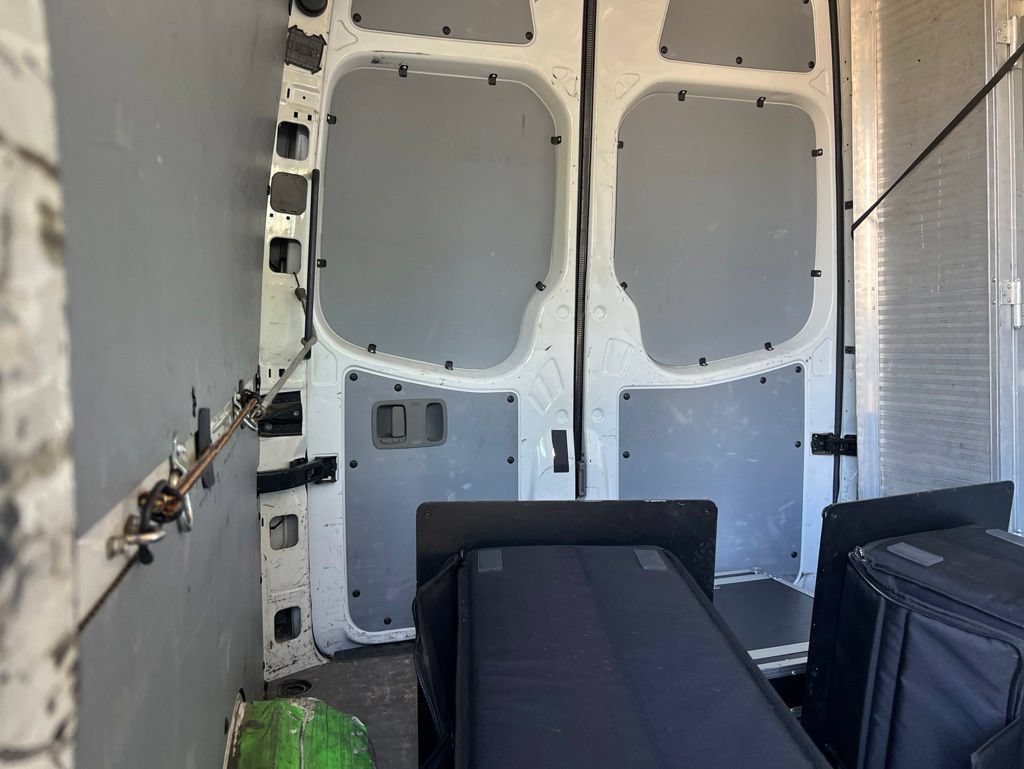 Used 2017 Mercedes-Benz Sprinter 2500 image 16