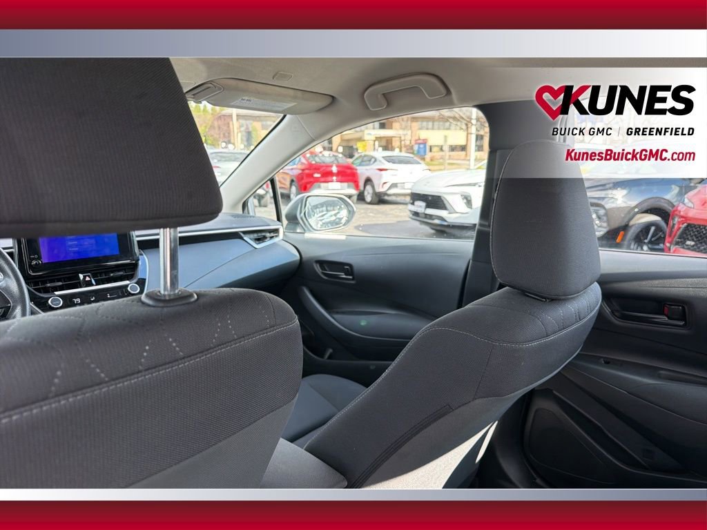 Used 2024 Toyota Corolla LE image 35