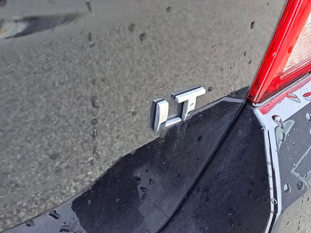 Used 2020 Chevrolet Trax LT w/ Sun & Sound Package image 29