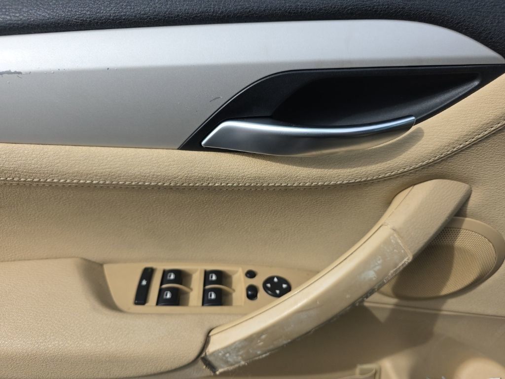 Used 2015 BMW X1 sDrive28i image 18