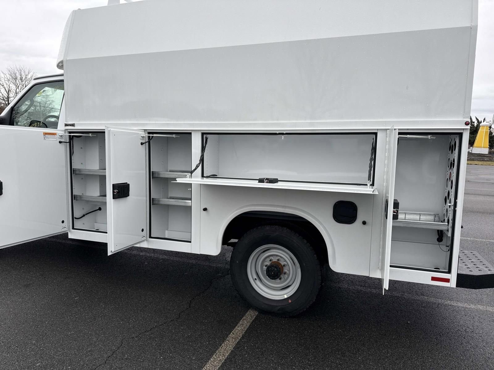 New 2026 Ford E-350 and Econoline 350 Super Duty w/ Power Equipment Group image 11