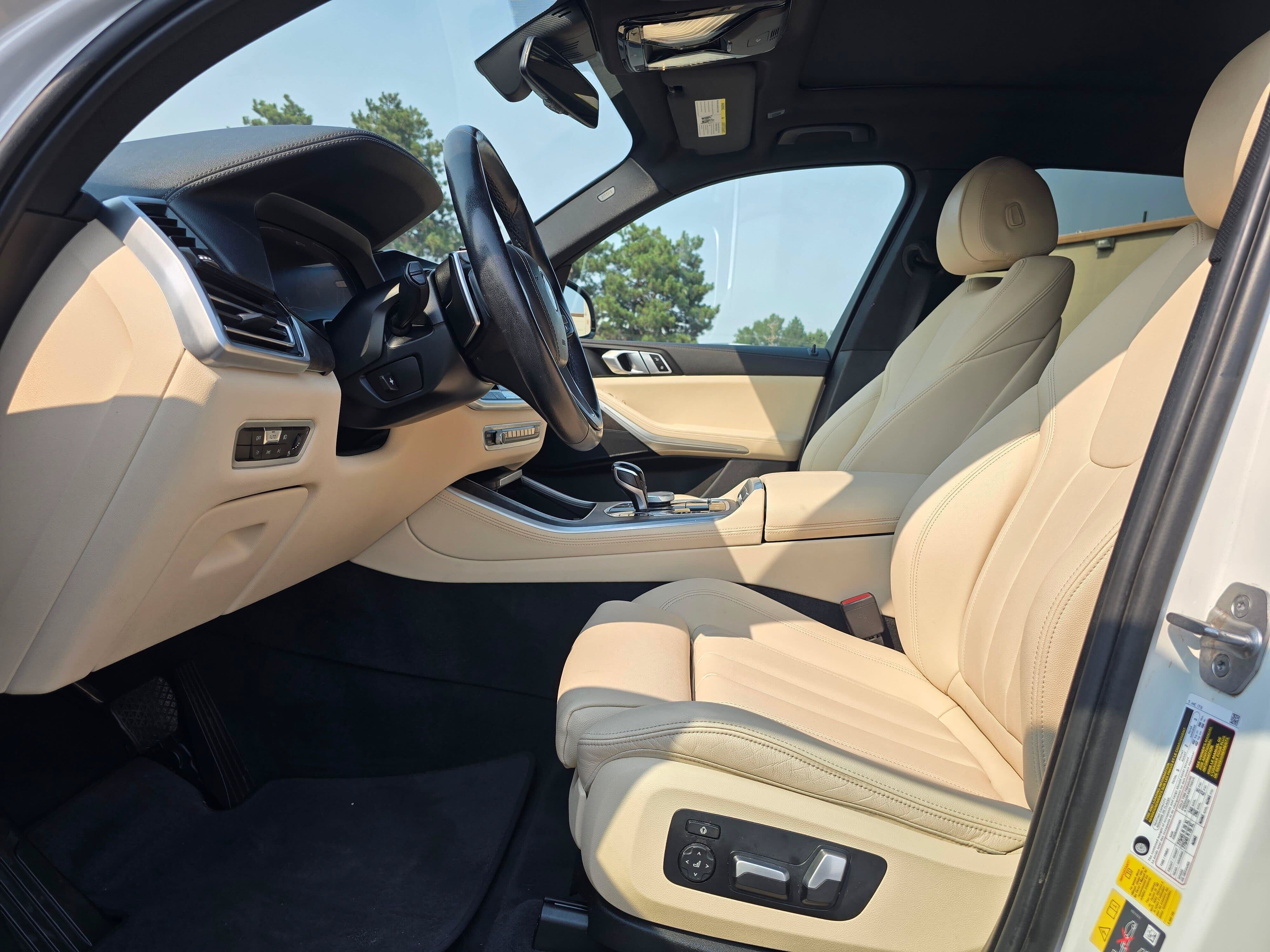 Used 2022 BMW X5 xDrive45e AWD/4WD image 10