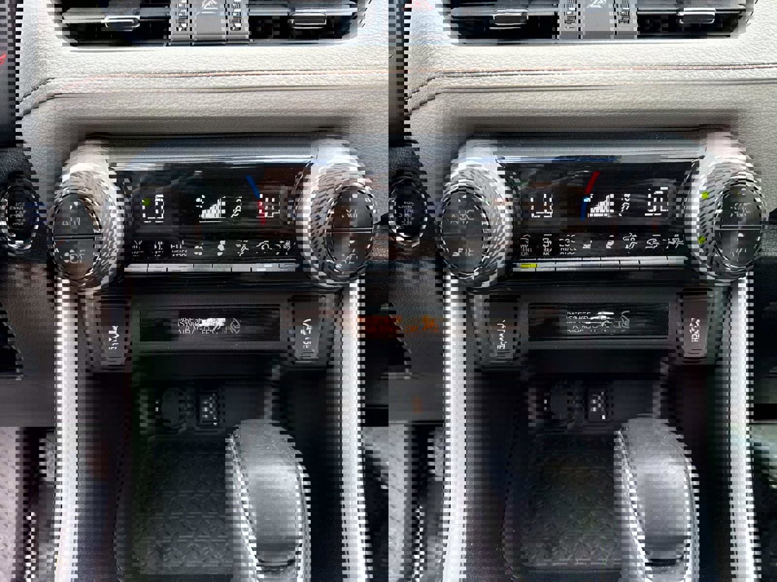 Used 2021 Toyota RAV4 XLE Premium image 26