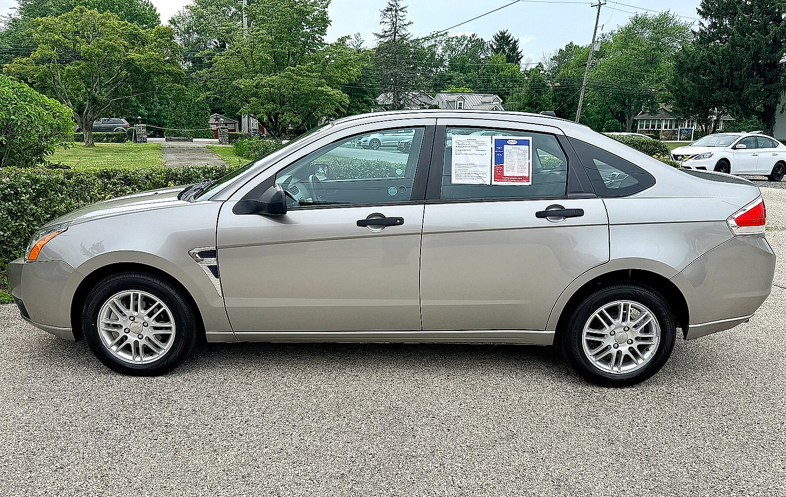 Used 2008 Ford Focus SE FWD image 7