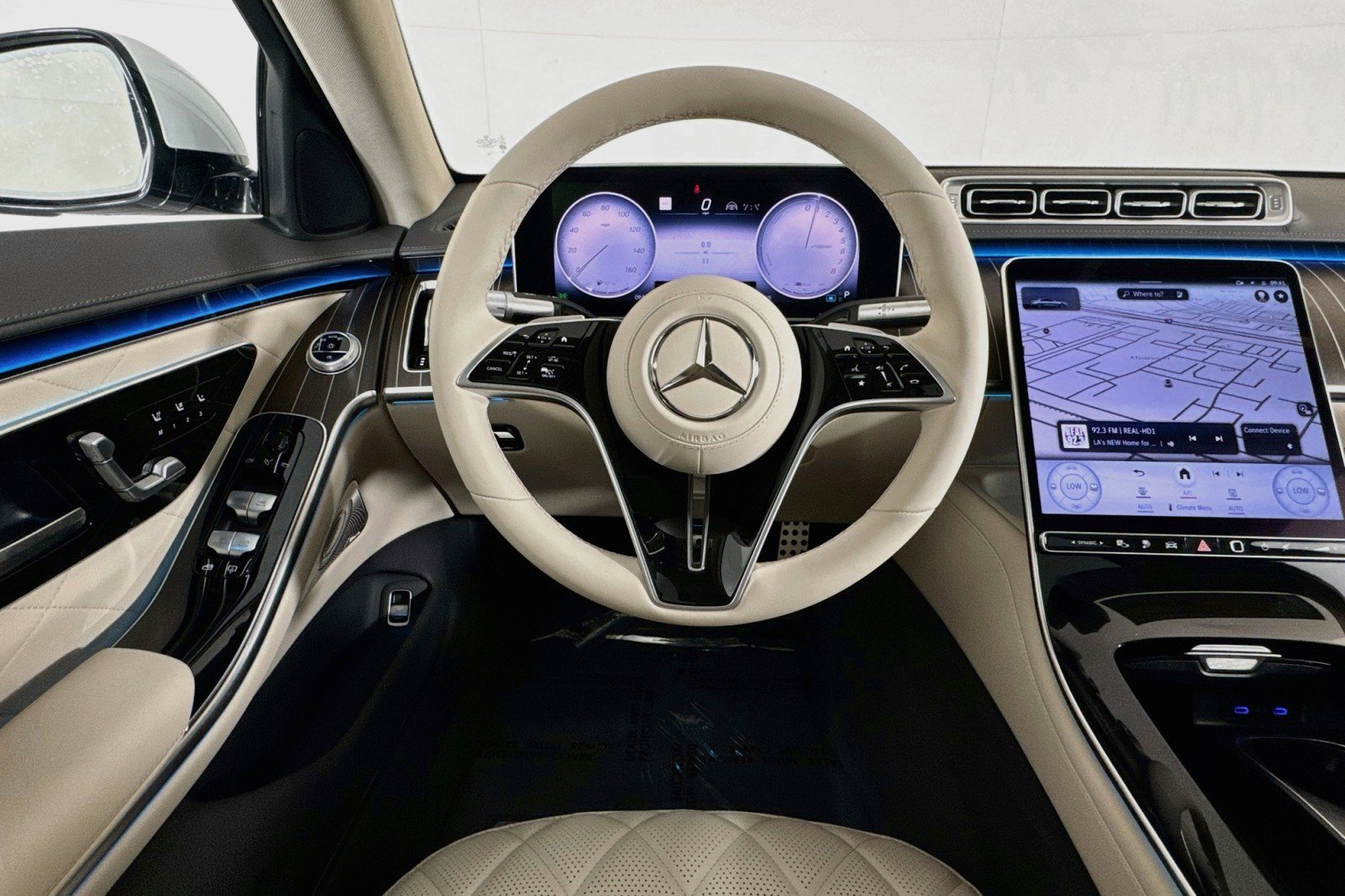New 2026 Mercedes-Benz S 580e 4MATIC Sedan image 4