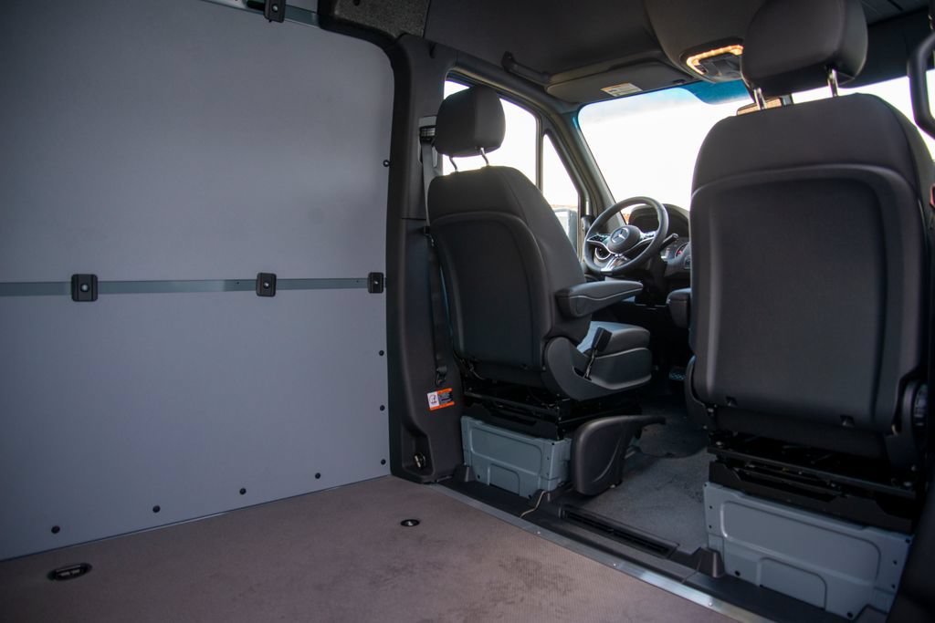 New 2026 Mercedes-Benz Sprinter 2500 image 18
