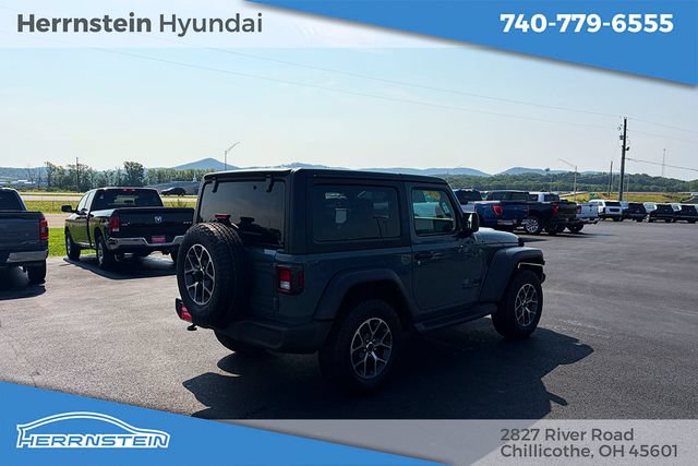 Used 2024 Jeep Wrangler Sport AWD/4WD image 14