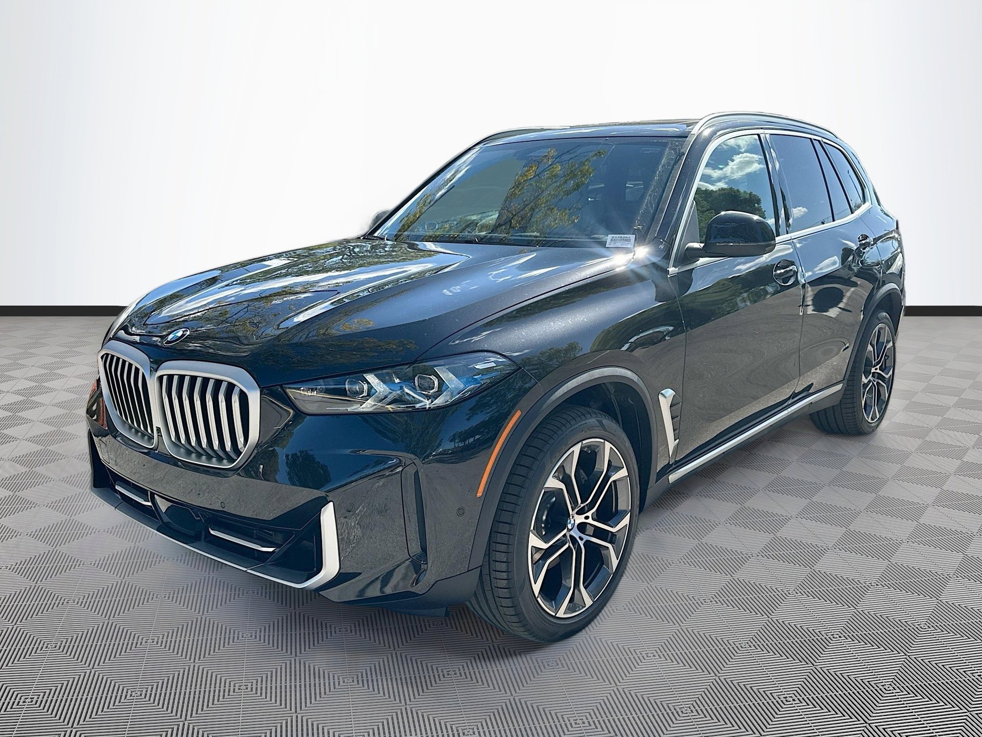 New 2026 BMW X5 sDrive40i w/ Premium Package RWD image 3