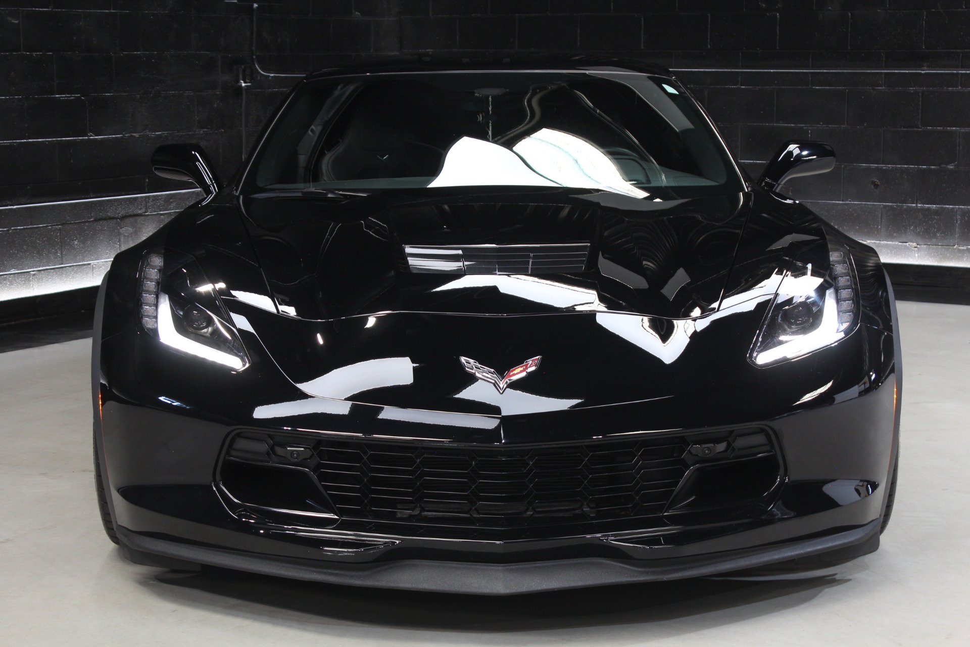 Used 2019 Chevrolet Corvette Grand Sport RWD image 11