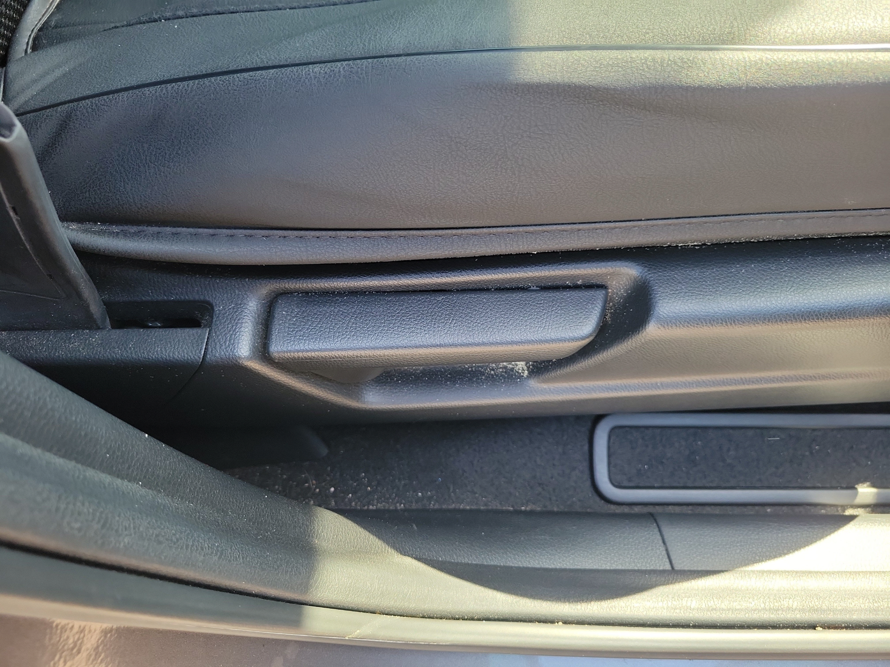 Certified 2020 Honda HR-V Sport image 19