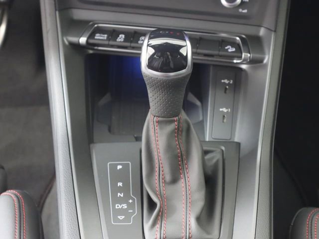 Certified 2025 Audi Q3 2.0T Premium Plus w/ Premium Plus Package image 19