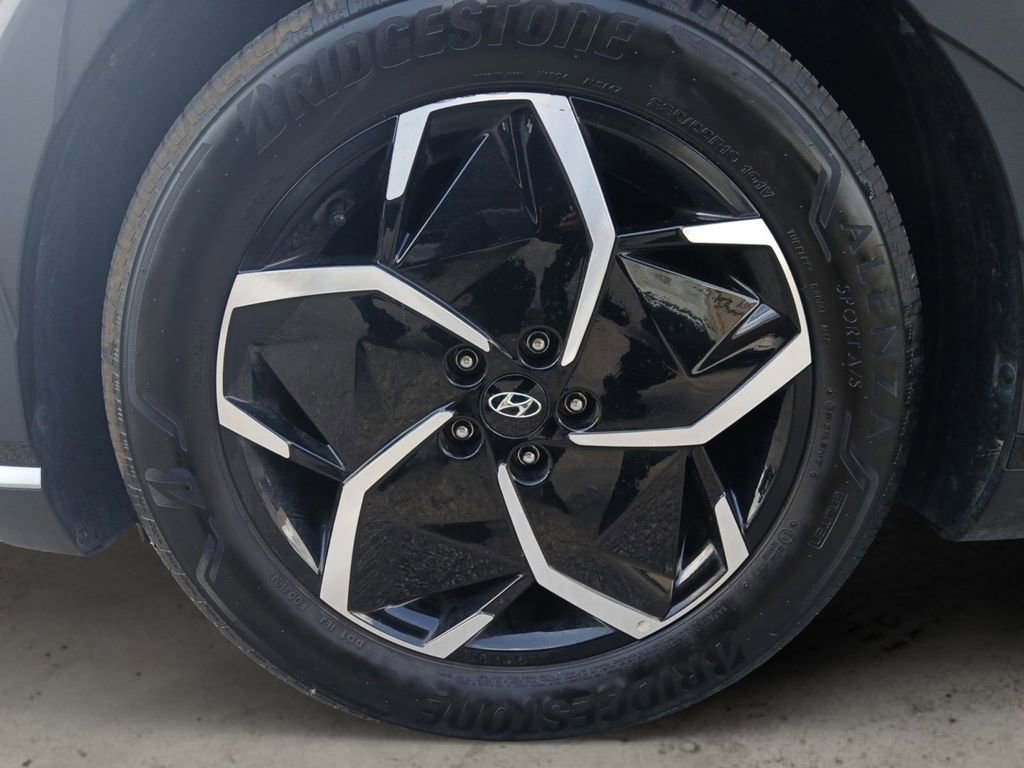 Used 2024 Hyundai Ioniq 5 SE RWD image 14