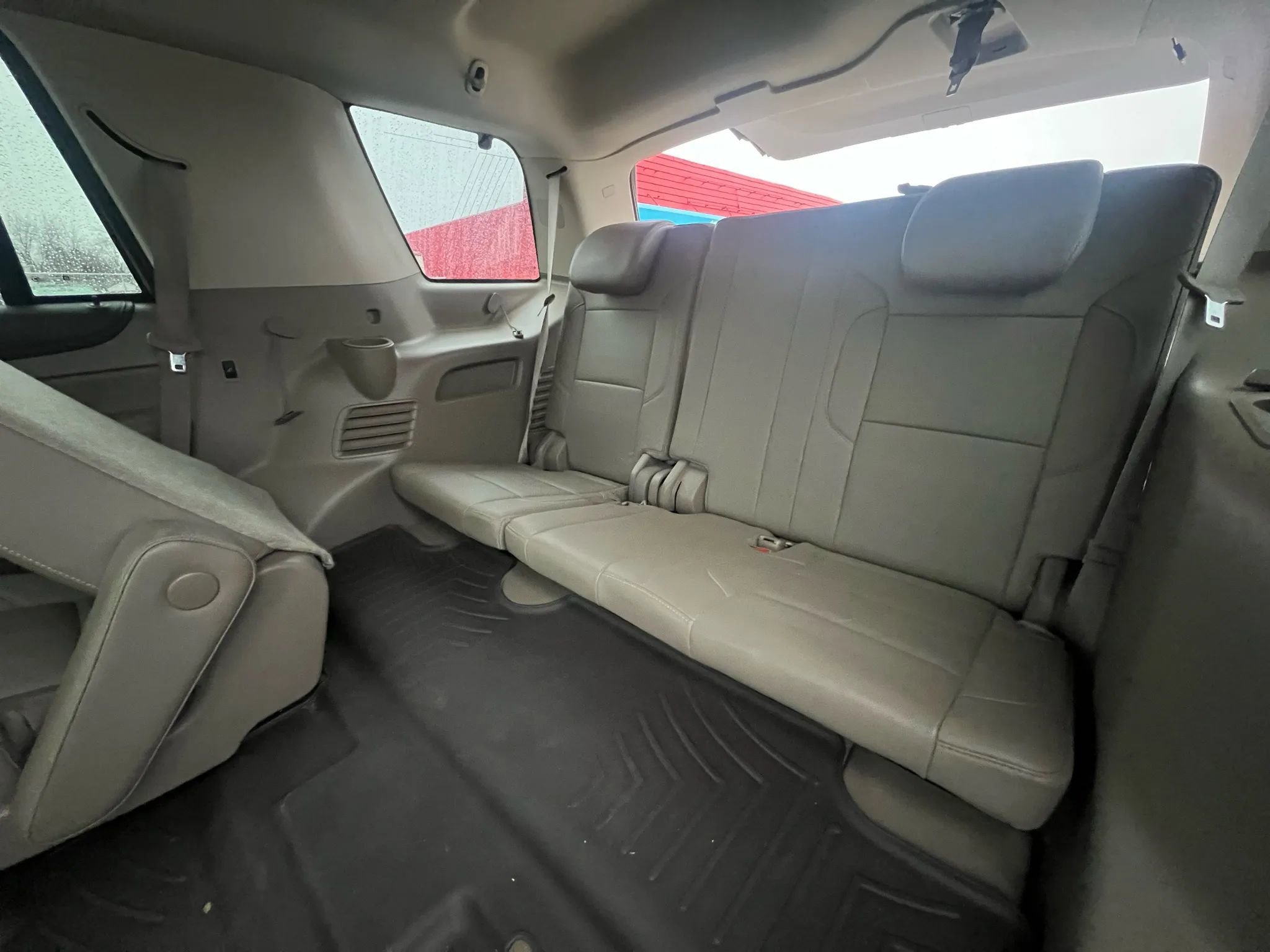 Used 2015 GMC Yukon SLT w/ Open Road Package image 12