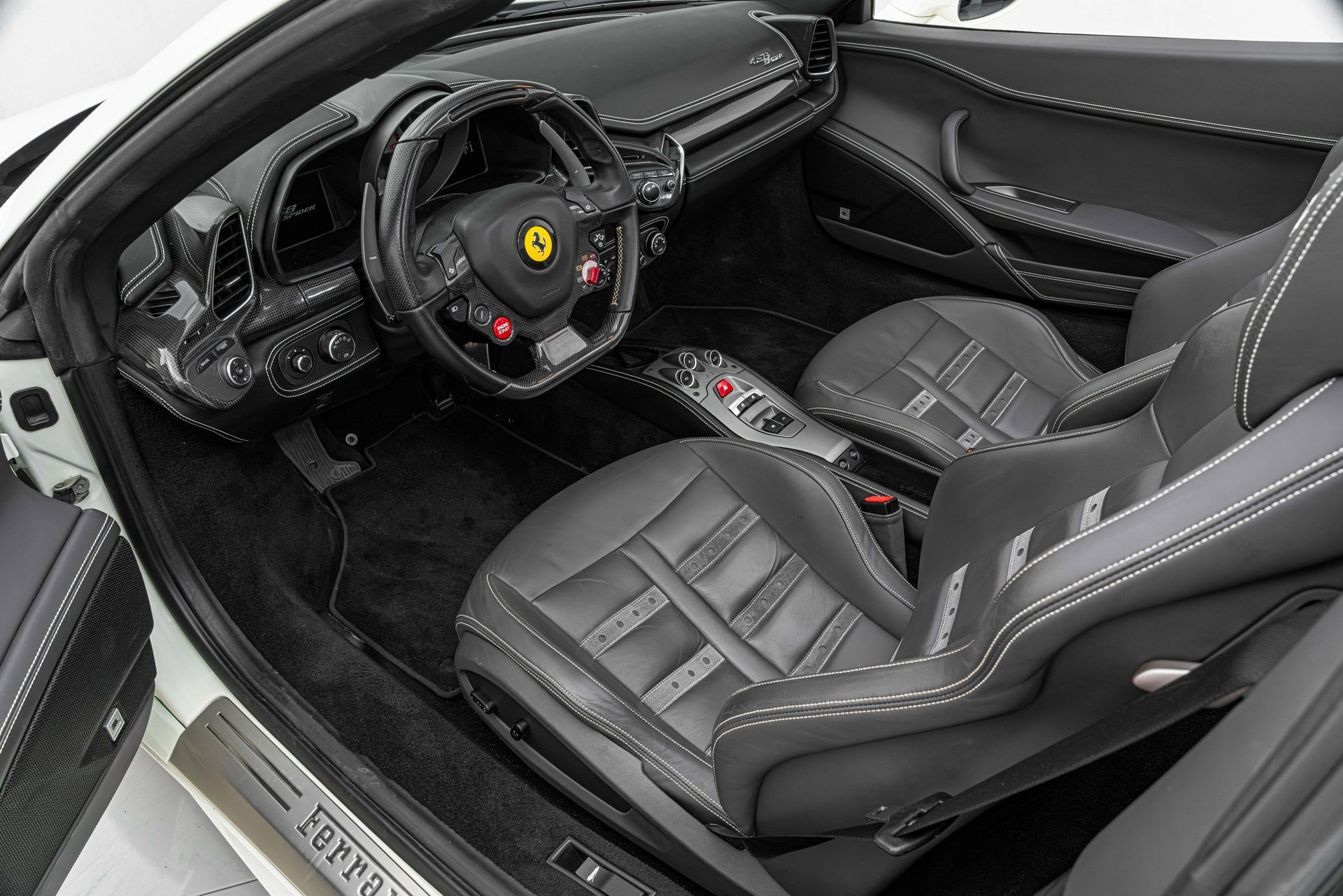 Certified 2014 Ferrari 458 Spider image 31
