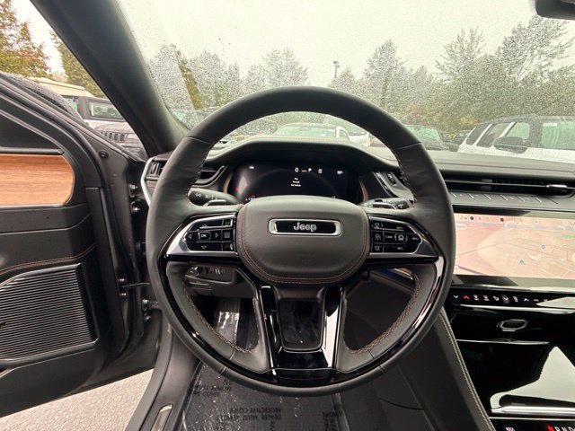 New 2027 Jeep Grand Cherokee Summit AWD/4WD image 17