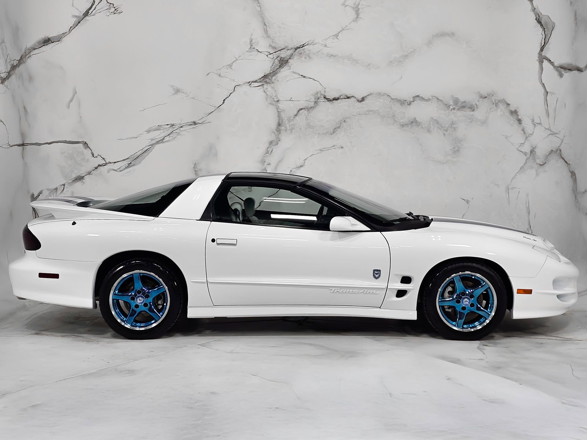 Used 1999 Pontiac Firebird Formula image 17