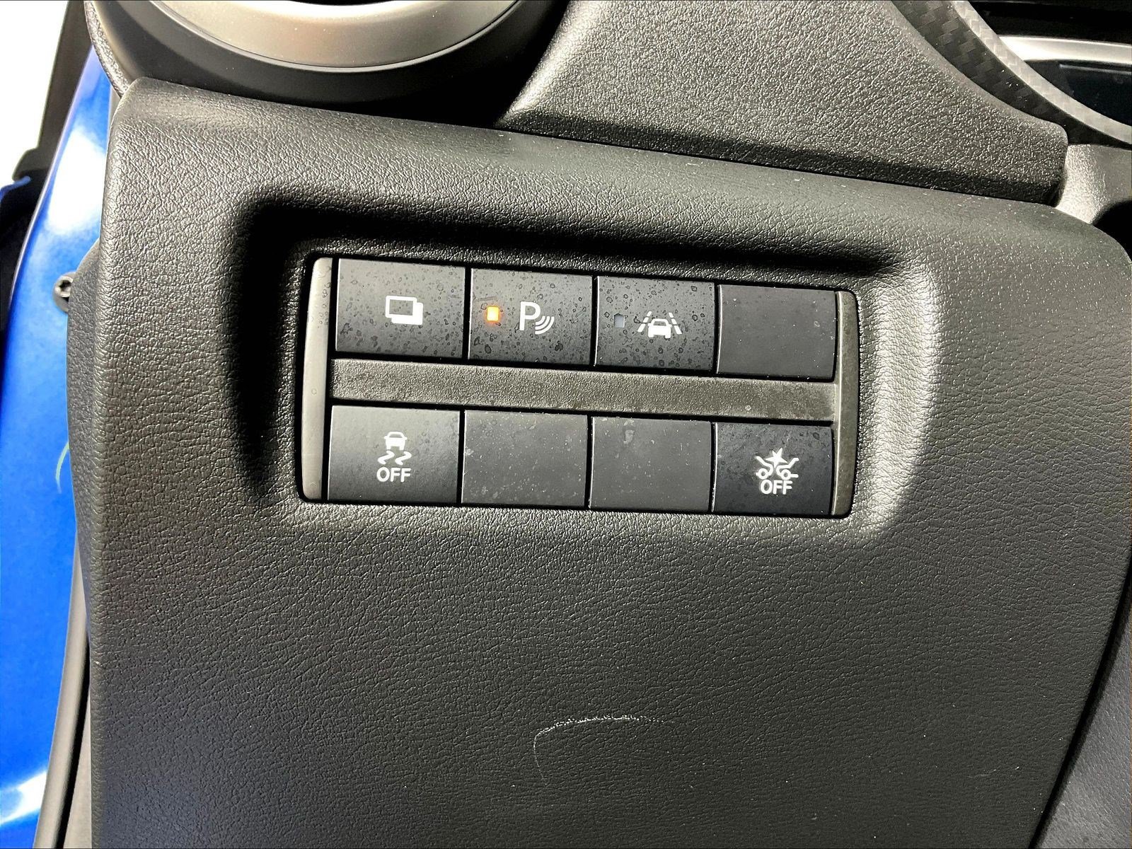 Certified 2021 Nissan Versa S FWD image 36