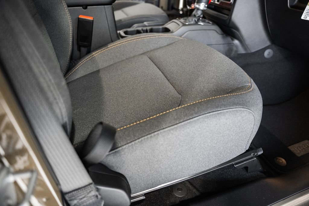 New 2026 Jeep Gladiator Sport image 35