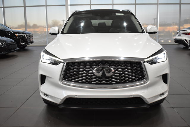 Used 2023 INFINITI QX50 Sensory image 6