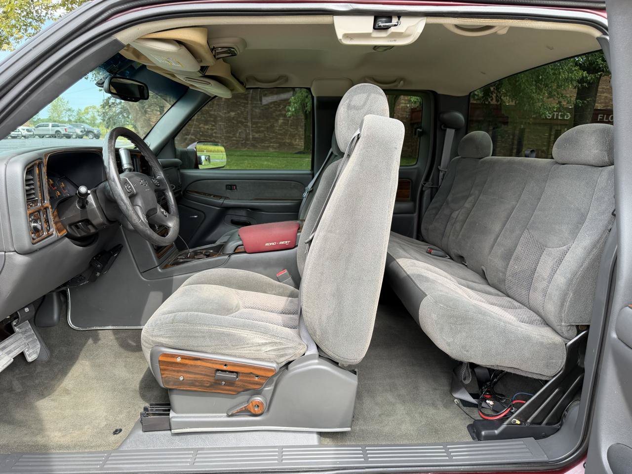 Used 2003 Chevrolet Silverado 2500 LS RWD image 18