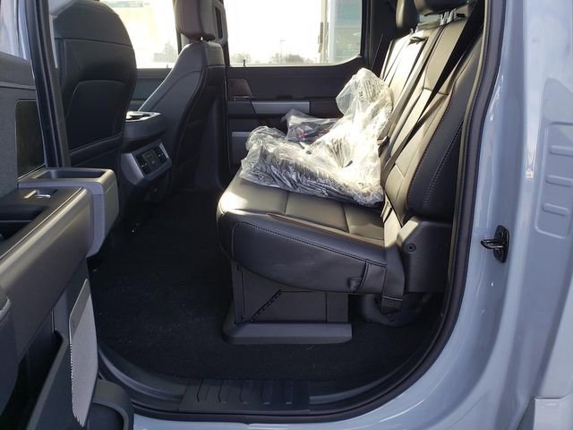 New 2025 Ford F350 Lariat w/ Lariat Ultimate Package image 27