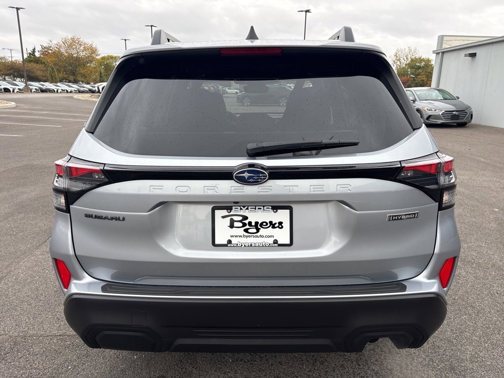 New 2025 Subaru Forester Premium image 4