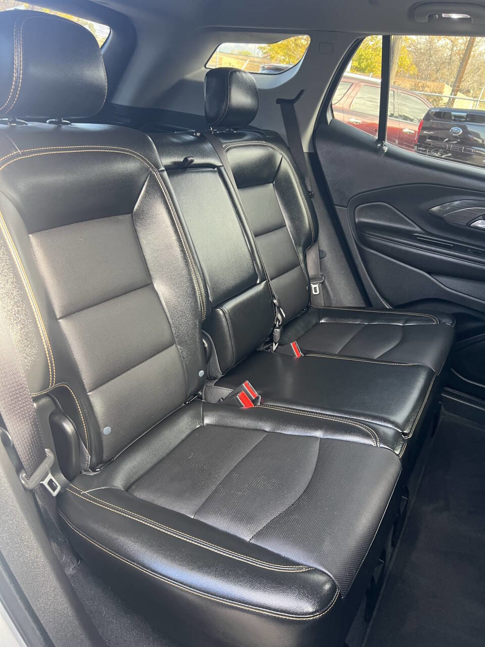 Used 2020 GMC Terrain SLT w/ Preferred Package image 18