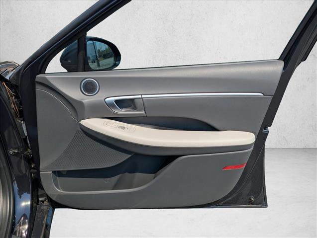 Certified 2025 Hyundai Sonata SEL image 25