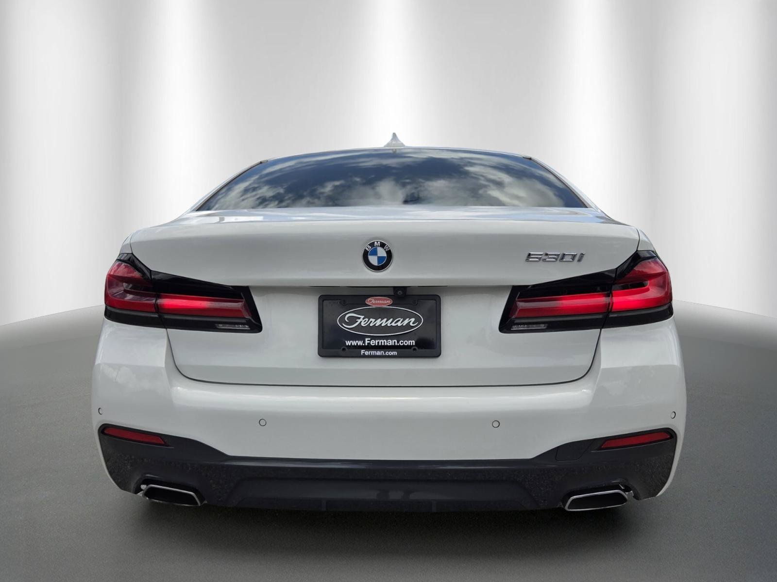 Certified 2023 BMW 530i w/ M Sport Package RWD image 6