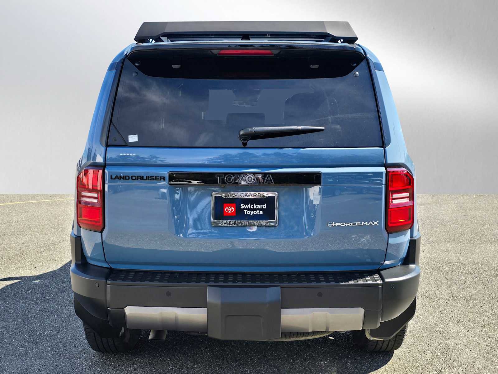 Used 2025 Toyota Land Cruiser w/ Premium Package image 4