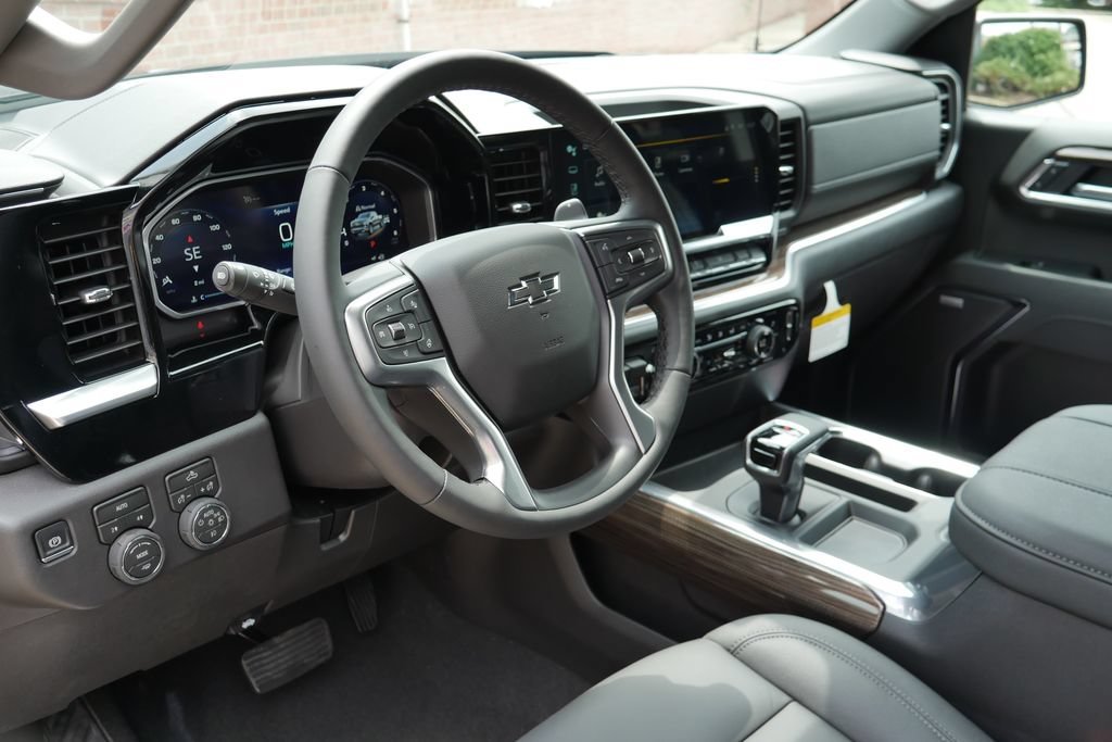 New 2026 Chevrolet Silverado 1500 RST w/ Convenience Package II AWD/4WD image 21
