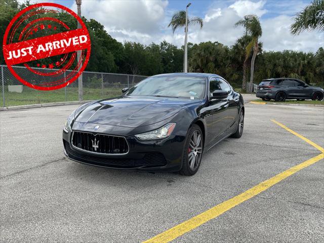 Used 2017 Maserati Ghibli S image 2