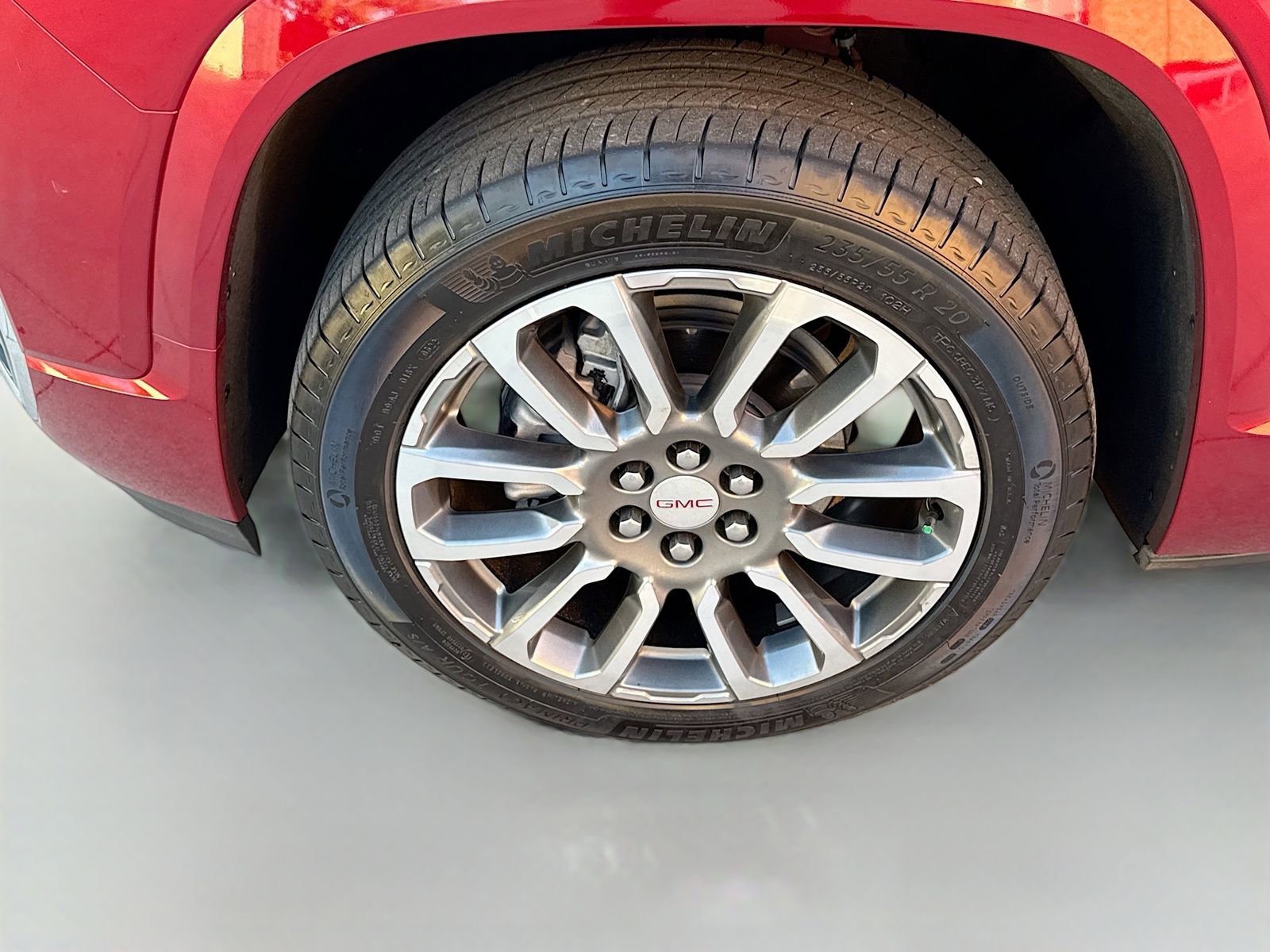 Used 2022 GMC Acadia Denali w/ Denali Ultimate Package image 32