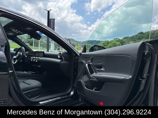 Certified 2025 Mercedes-Benz CLA 250 4MATIC image 25