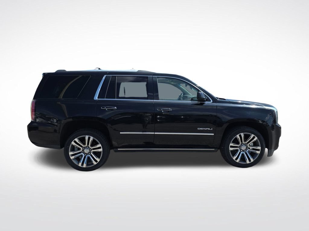 Used 2019 GMC Yukon Denali w/ Denali Ultimate Package RWD image 7