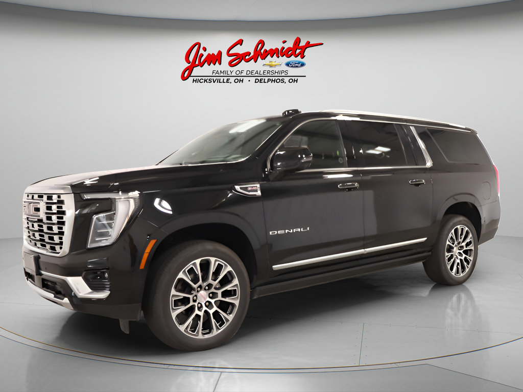 Used 2026 GMC Yukon XL Denali w/ Sun & Power Step Package AWD/4WD image 2