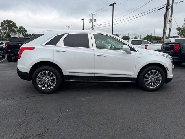Certified 2018 Cadillac XT5 Luxury w/ Driver Awareness Package AWD/4WD image 10