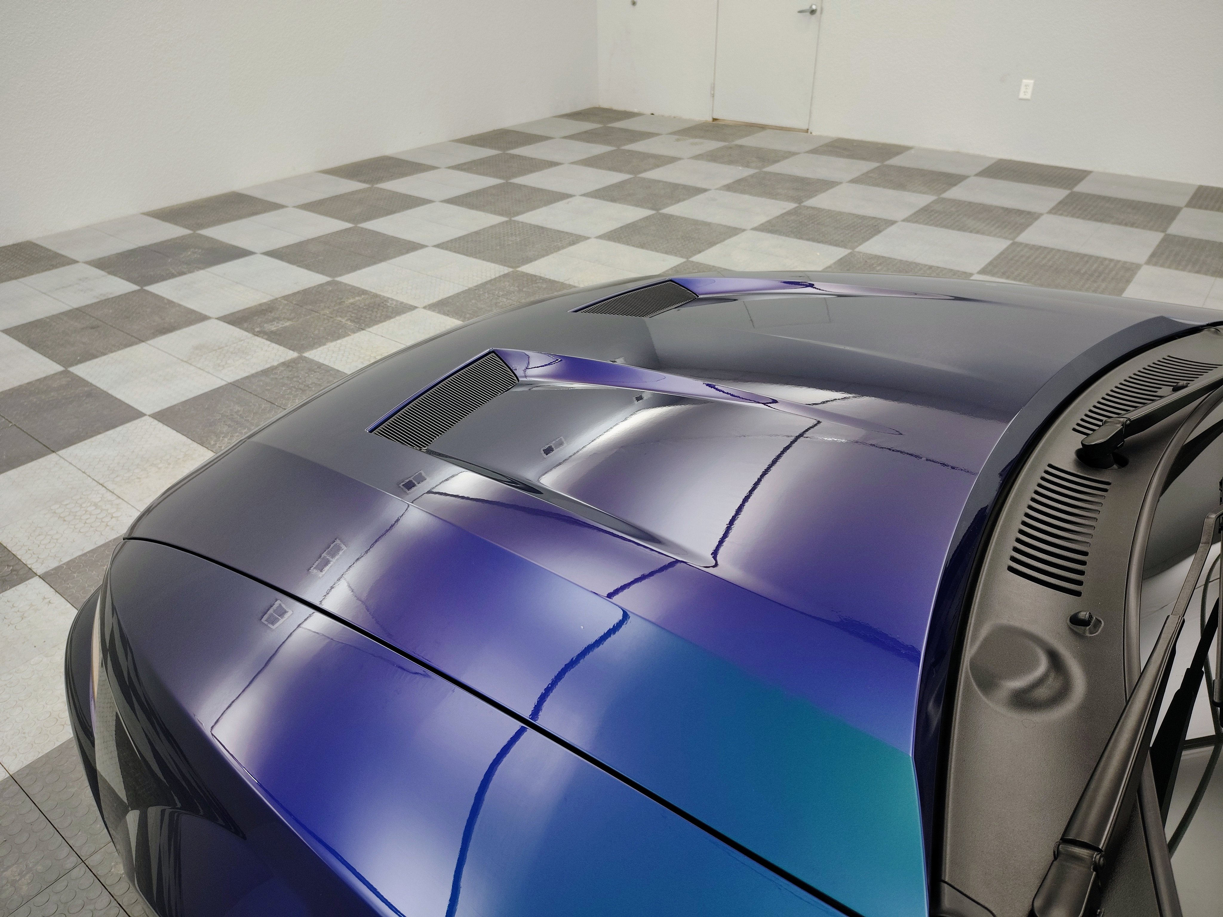 Used 2004 Ford Mustang Cobra RWD image 23