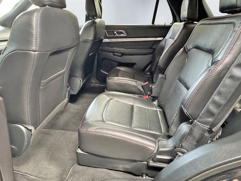 Used 2018 Ford Explorer Sport w/ Equipment Group 401A AWD/4WD image 24
