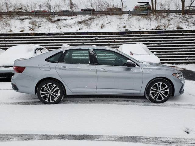 New 2026 Volkswagen Jetta Sport image 2